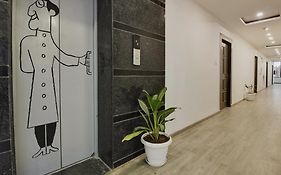 Super Townhouse 359 Begumpet Near Hyderabad Central